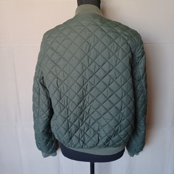 UGG Quilted Bomber Jacket - Picture 8 of 13
